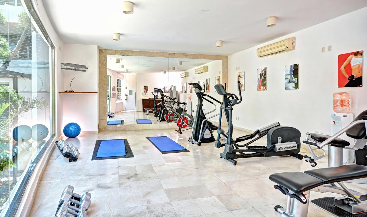 Luxurious & Central Condo In Playa Steps From The Beach Playa del Carmen Exterior foto