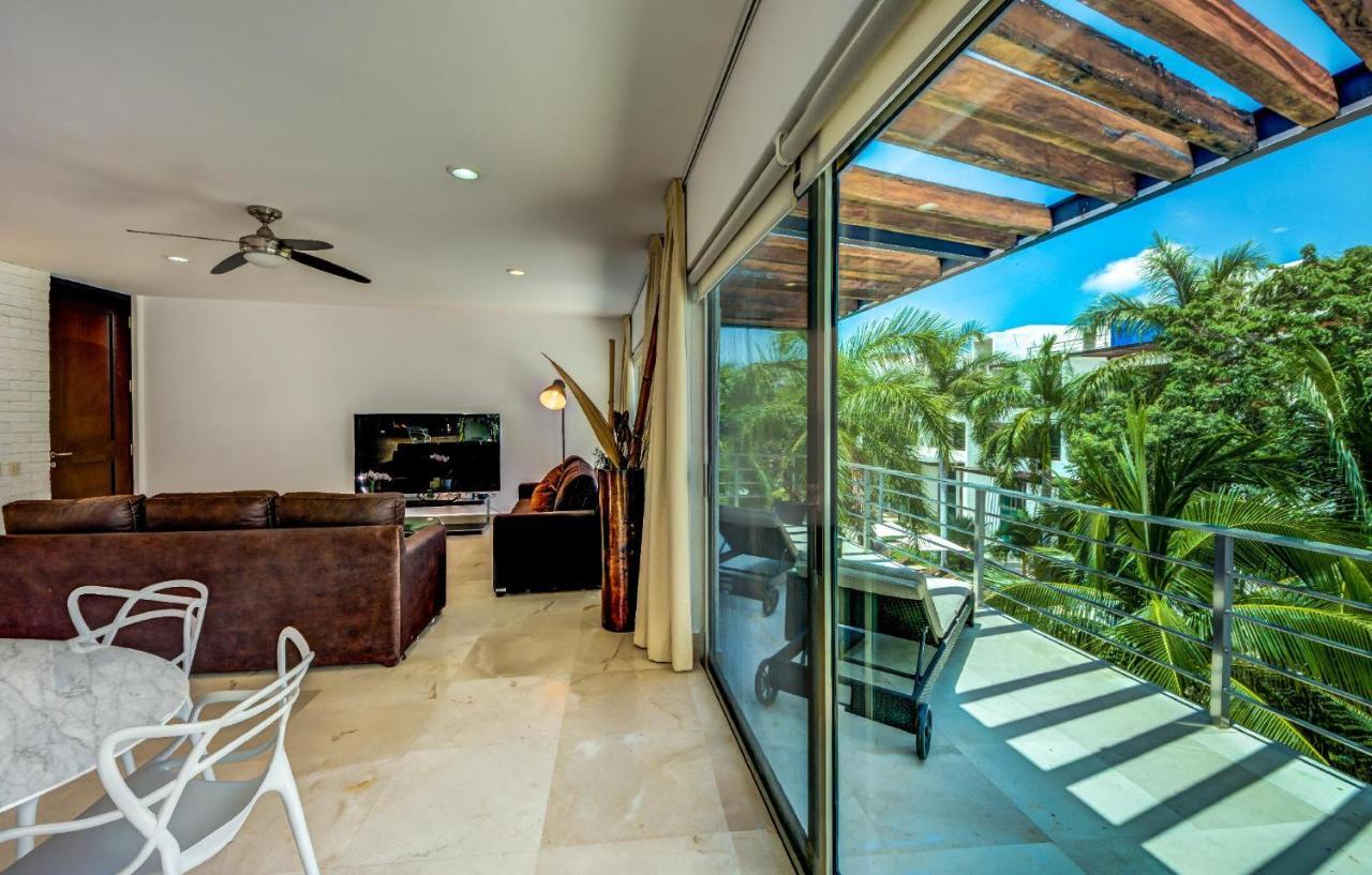 Luxurious & Central Condo In Playa Steps From The Beach Playa del Carmen Exterior foto